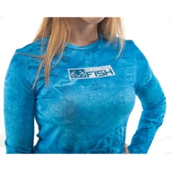 Realtree Women's RTF Blue Long Sleeve Performance Shirt | Wav3 -Richardson US Shop Aspect Blue Long Sleeve Womens image model 83439.1656343298