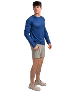 Realtree Fishing Flag Long Sleeve Performance Men's Raglan Blue Shirt -Richardson US Shop Fishing Flag LS 880x10801 83343.1682430932