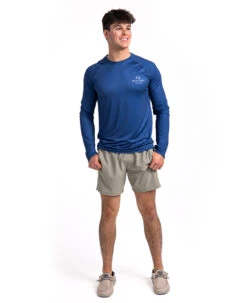 Realtree Fishing Flag Long Sleeve Performance Men's Raglan Blue Shirt -Richardson US Shop Fishing Flag LS 880x10802 72461.1682430925